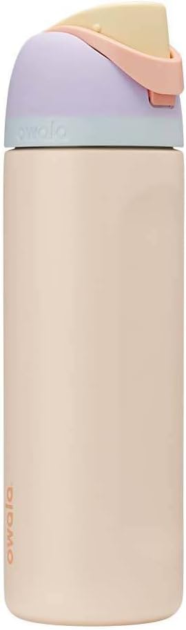 Owala Botella de agua de acero inoxidable FreeSip de 24 oz - Sandy...