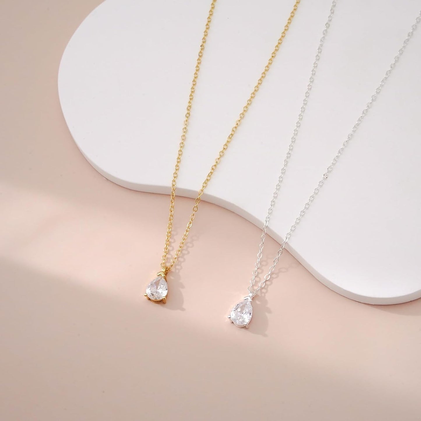 KISSCLOUD - Collar de oro para mujer, chapado en oro de 14 quilates...