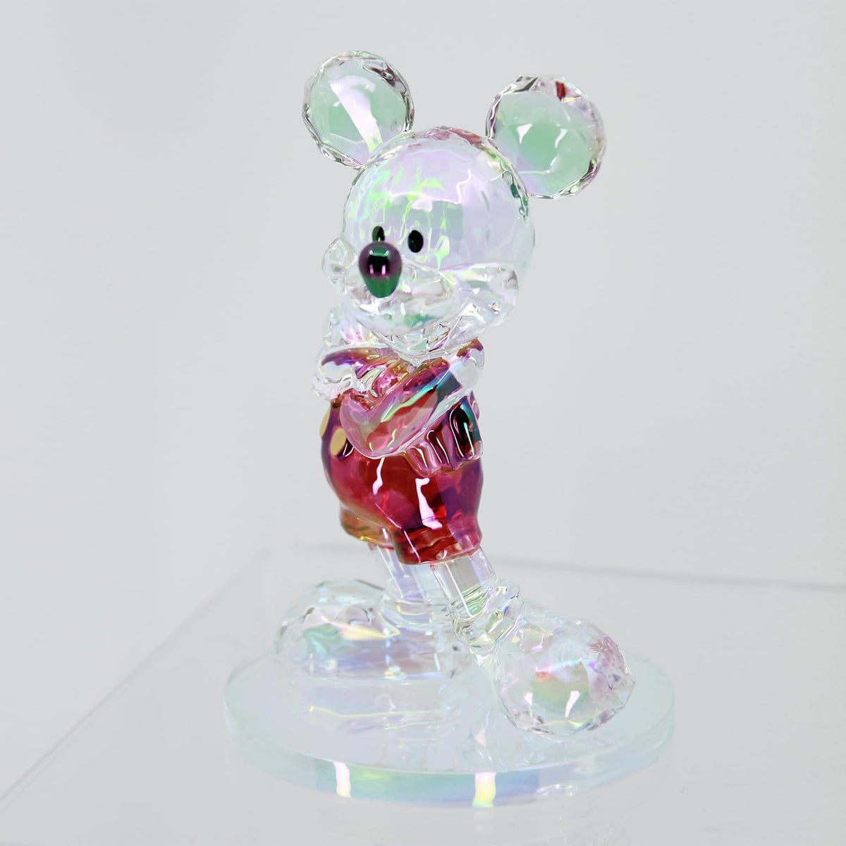 Enesco FACETS - Figura iridiscente de Mickey Mouse de pie con brazo...
