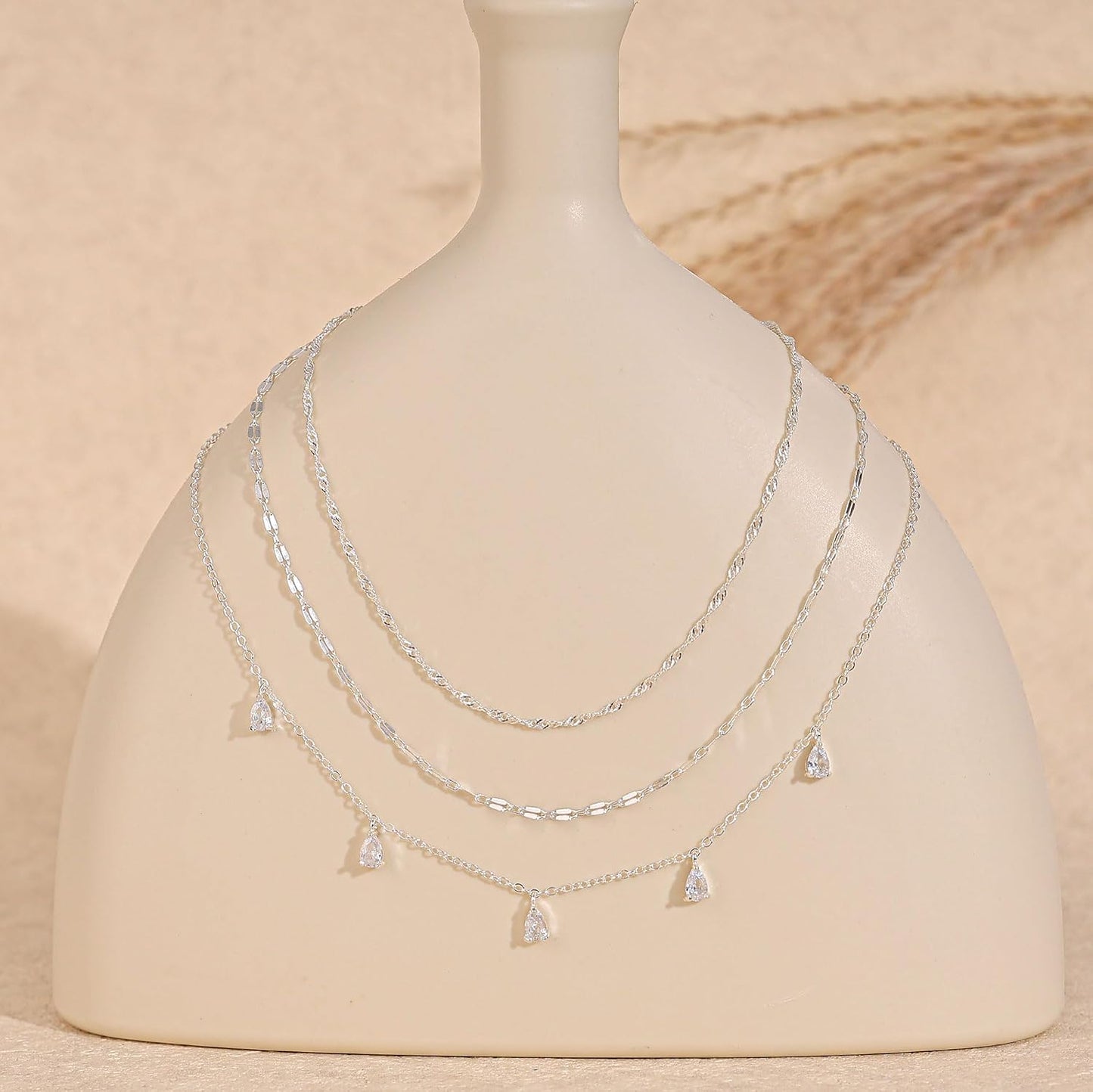 Fwlisesa Collares en capas para mujer, conjunto de collares de oro...