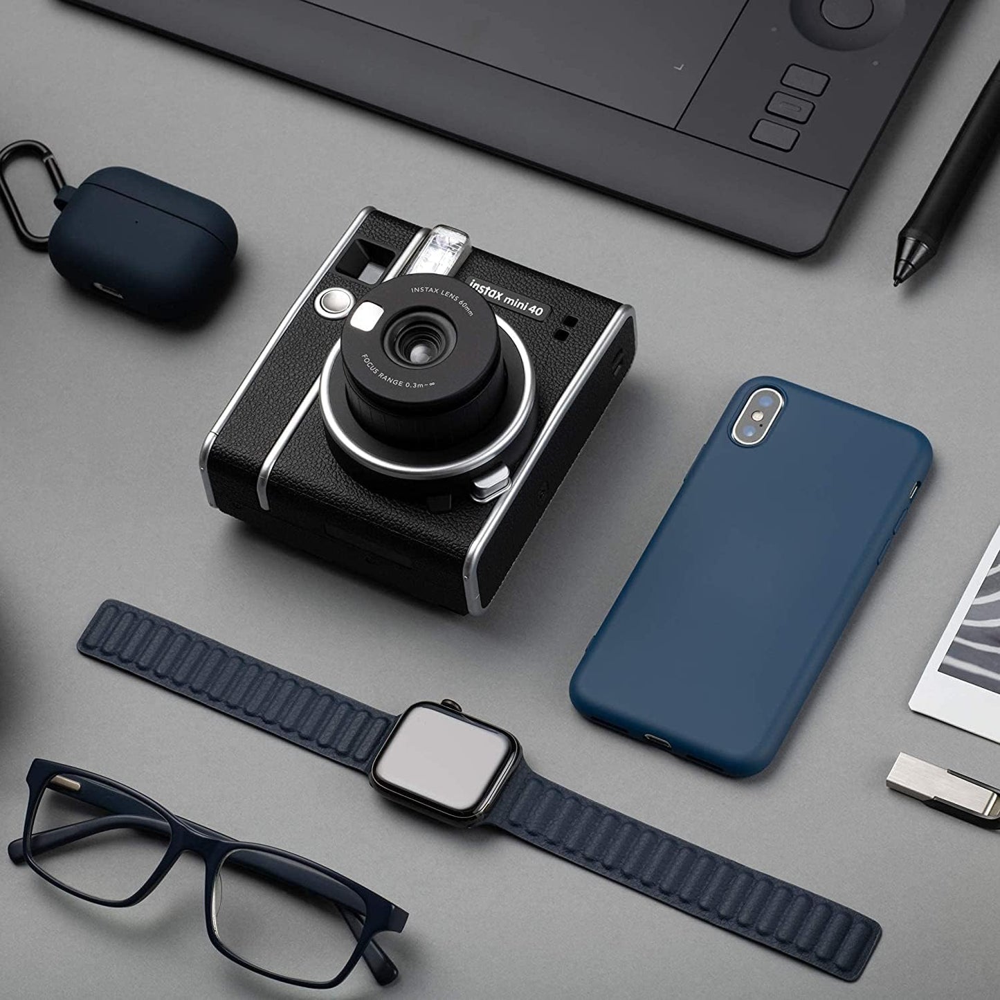 Cámara de película instantánea Fujifilm Instax Mini 40 con lente se...