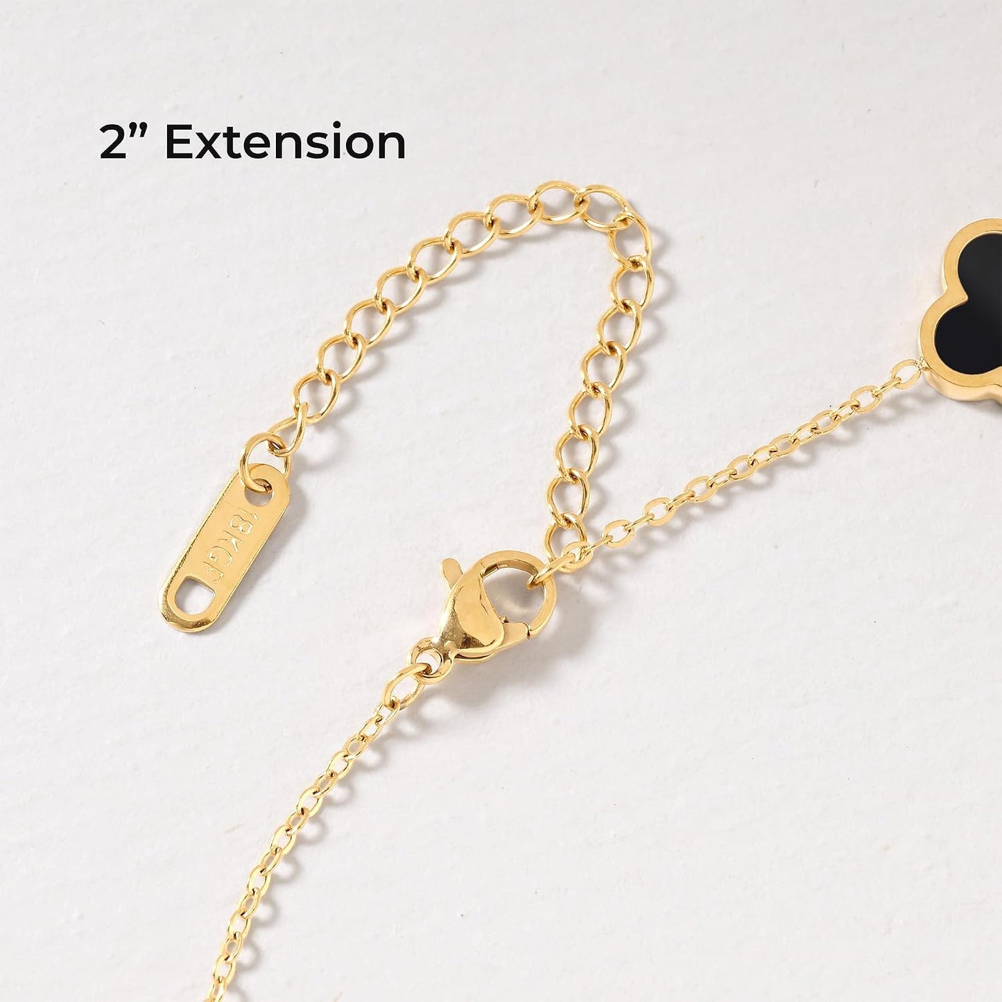 Billet-doux Collar de trébol chapado en oro de 18 quilates para muj...