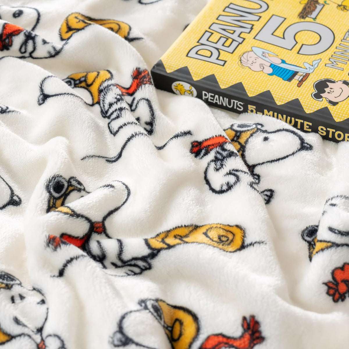 Berkshire Blanket Peanuts® VelvetLoft® - Manta de felpa de Snoopy c...