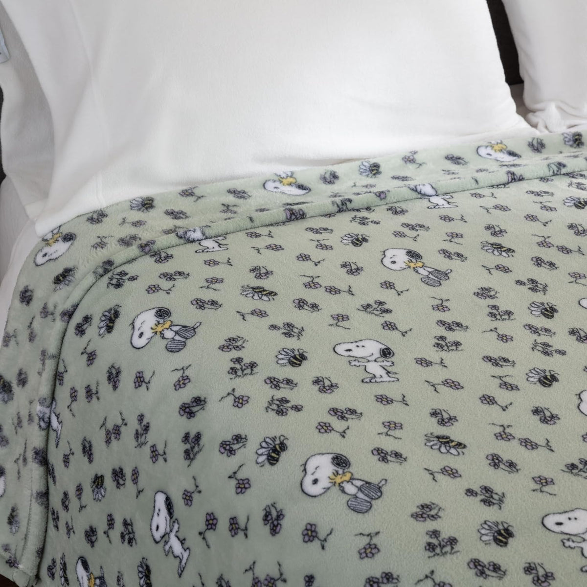 Berkshire Blanket Peanuts® VelvetLoft® - Manta de felpa de Snoopy c...