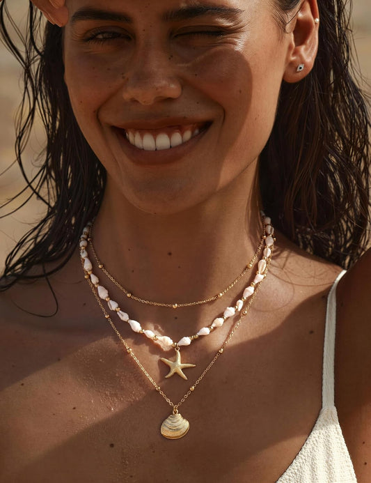 LOYALLOOK Collar de estrella de mar de concha para mujer, chapado e...