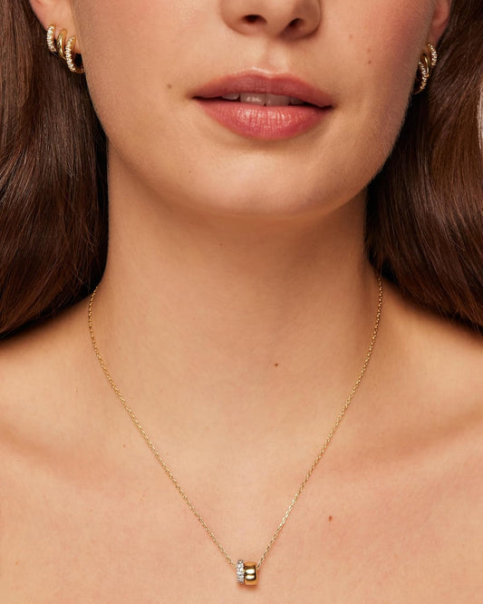 PAVOI Collar con colgante chapado en oro de 14 quilates para mujer...