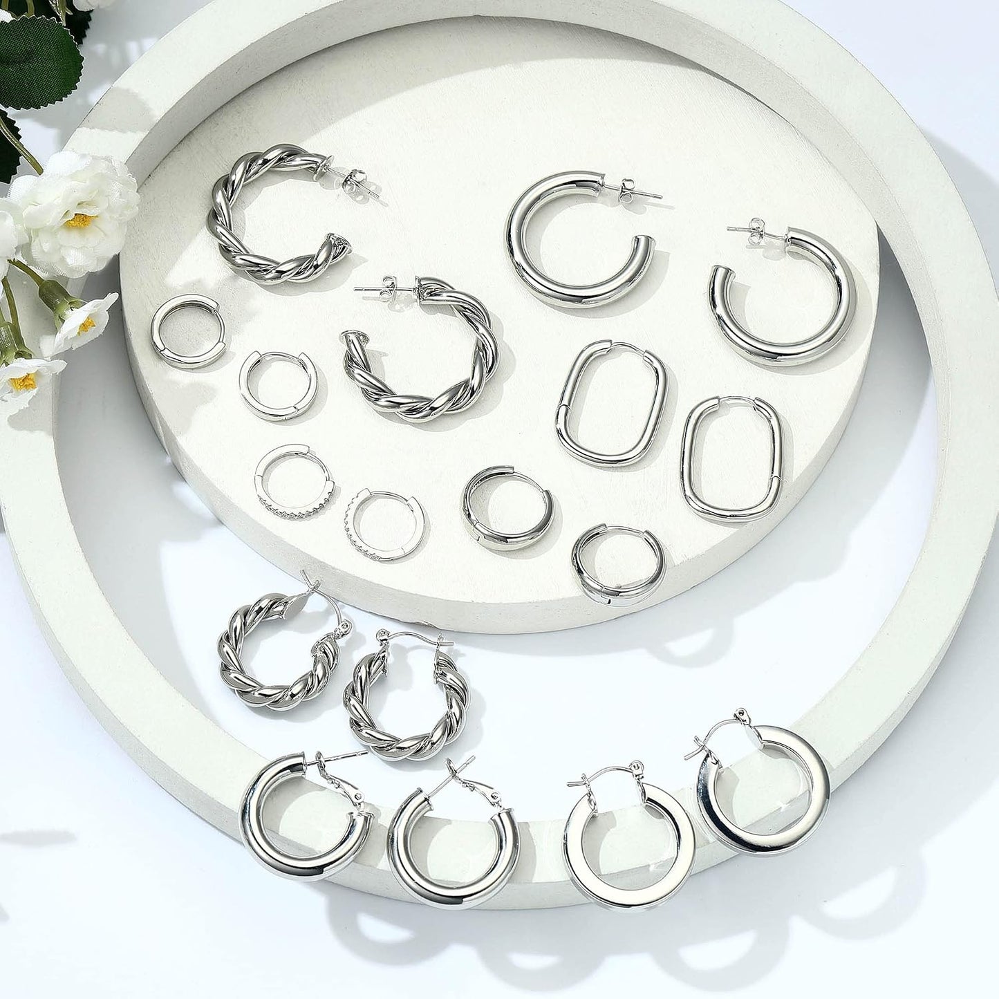 Yesteel 9 pares de arracadas de oro para mujer, chapadas en oro rea...