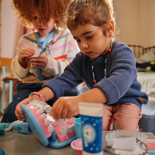 Melissa & Doug - Juego de dentista Super Smile con conjunto de...