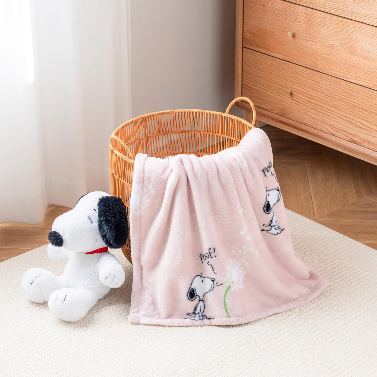 Berkshire Blanket Peanuts VelvetLoft Manta de Felpa de Personaje Li...
