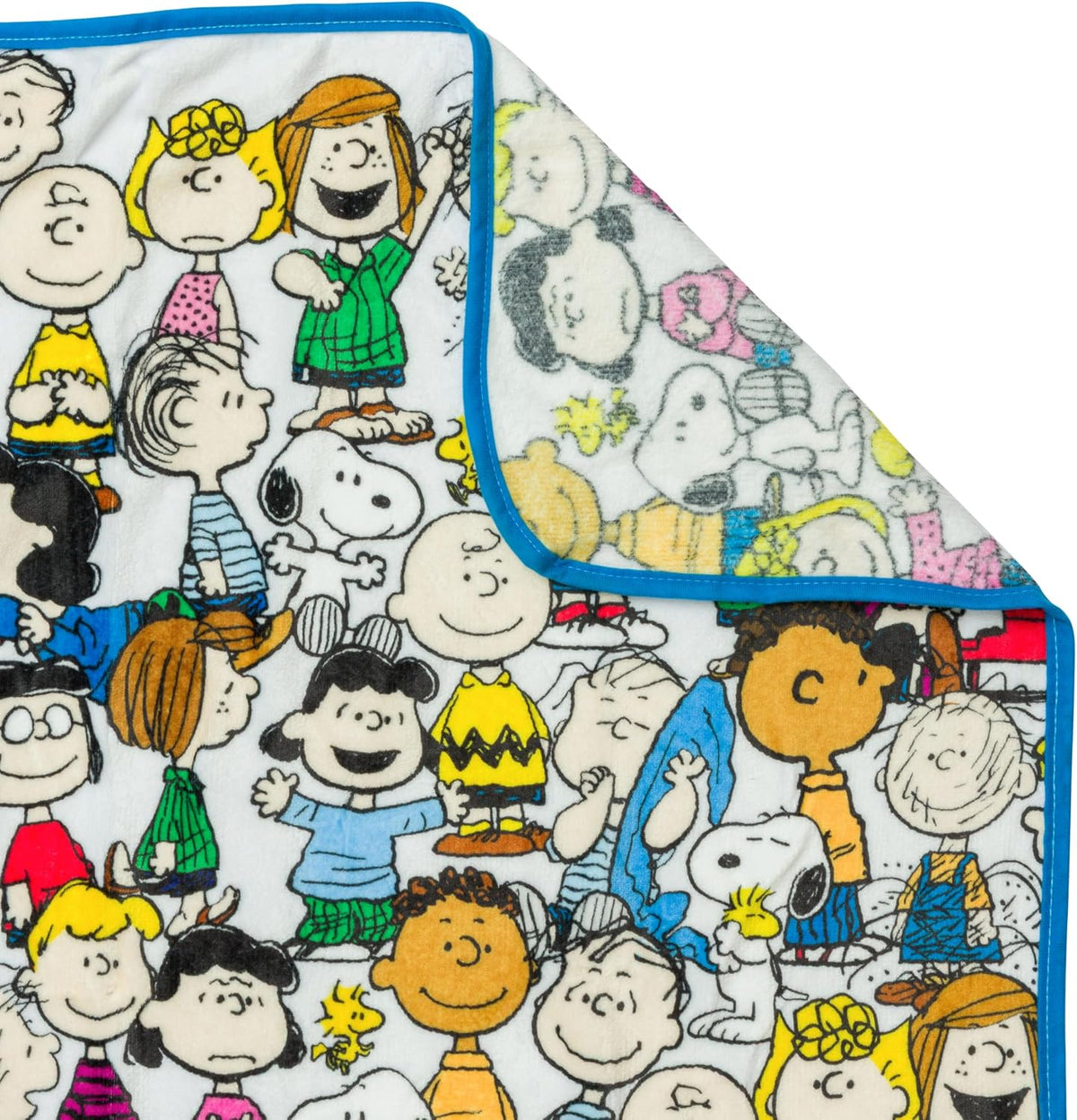 Silver Buffalo Peanuts With Snoopy, Charlie Brown, Lucy, Linus, Sal...