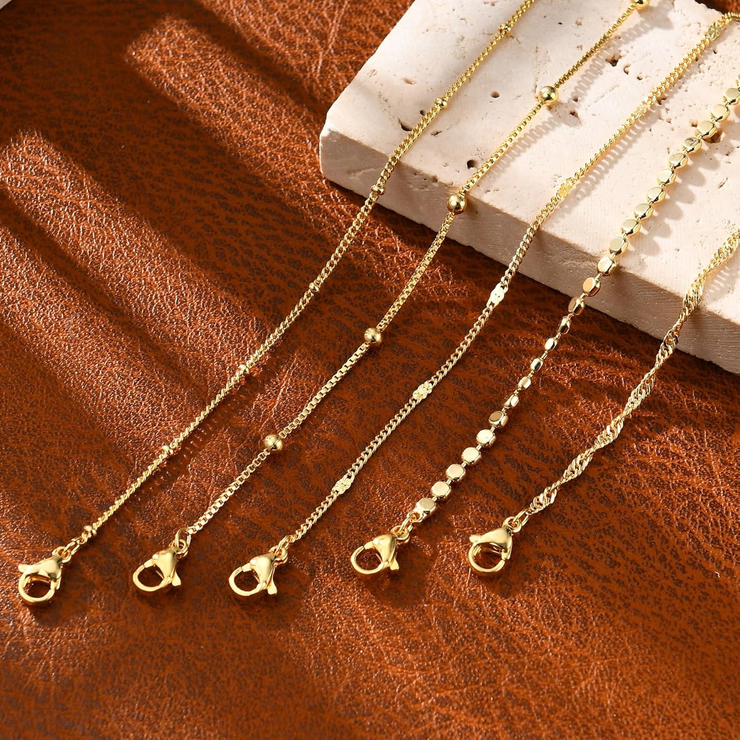 Striviio Pulseras de oro para mujer, chapado en oro de 14 quilates,...