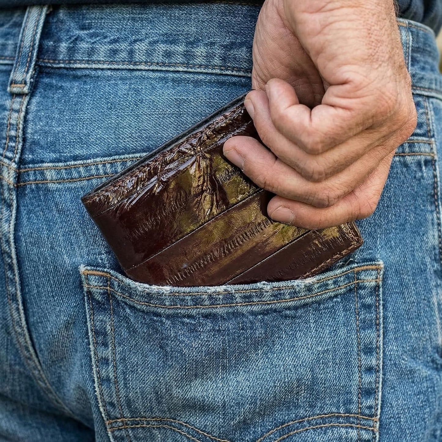 Yoder Leather Company Cartera plegable de piel auténtica de la angu...