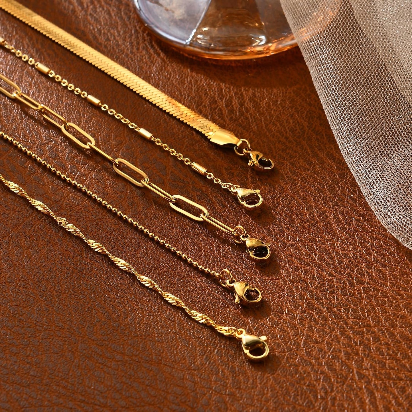 Striviio Pulseras de oro para mujer, chapado en oro de 14 quilates,...