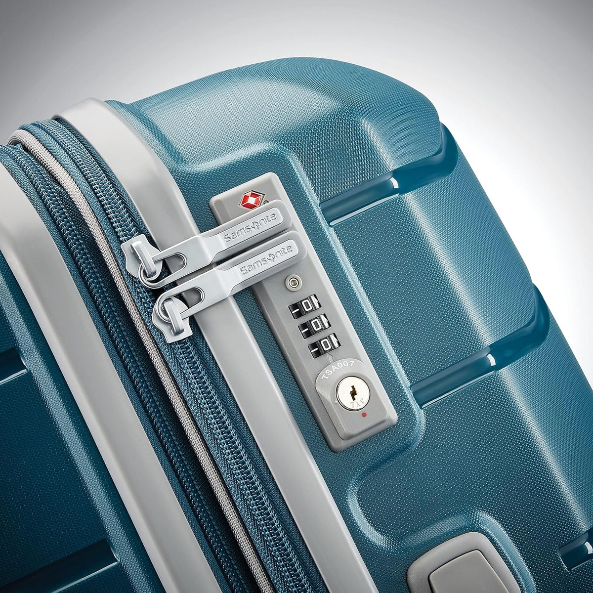 Samsonite Freeform, maleta rígida expandible con ruedas giratorias...