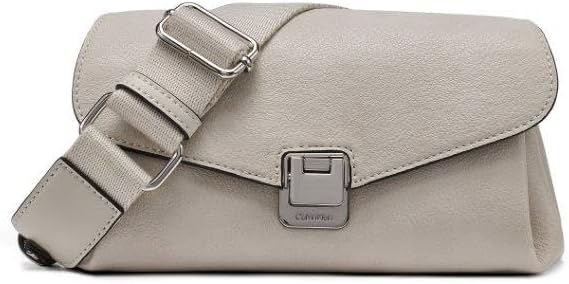Calvin Klein Bandolera organizacional con solapa Kala para mujer