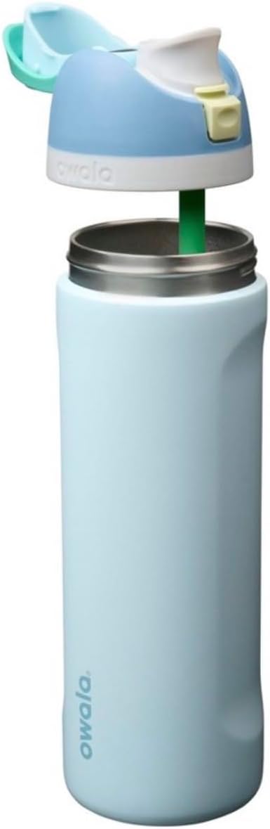 Owala Botella de agua aislada FreeSip Bluebird de 24 onzas líquidas...