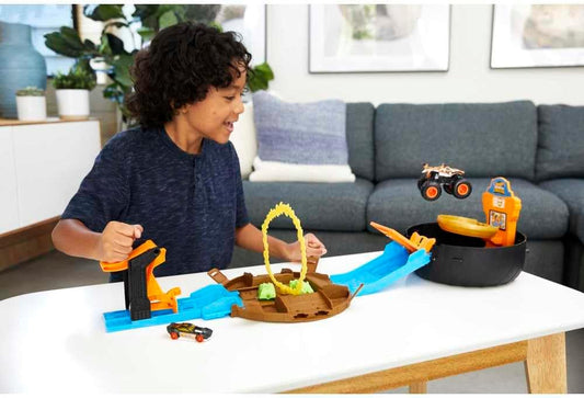 Hot Wheels Juego de camiones monstruo de juguete, funda en forma de...