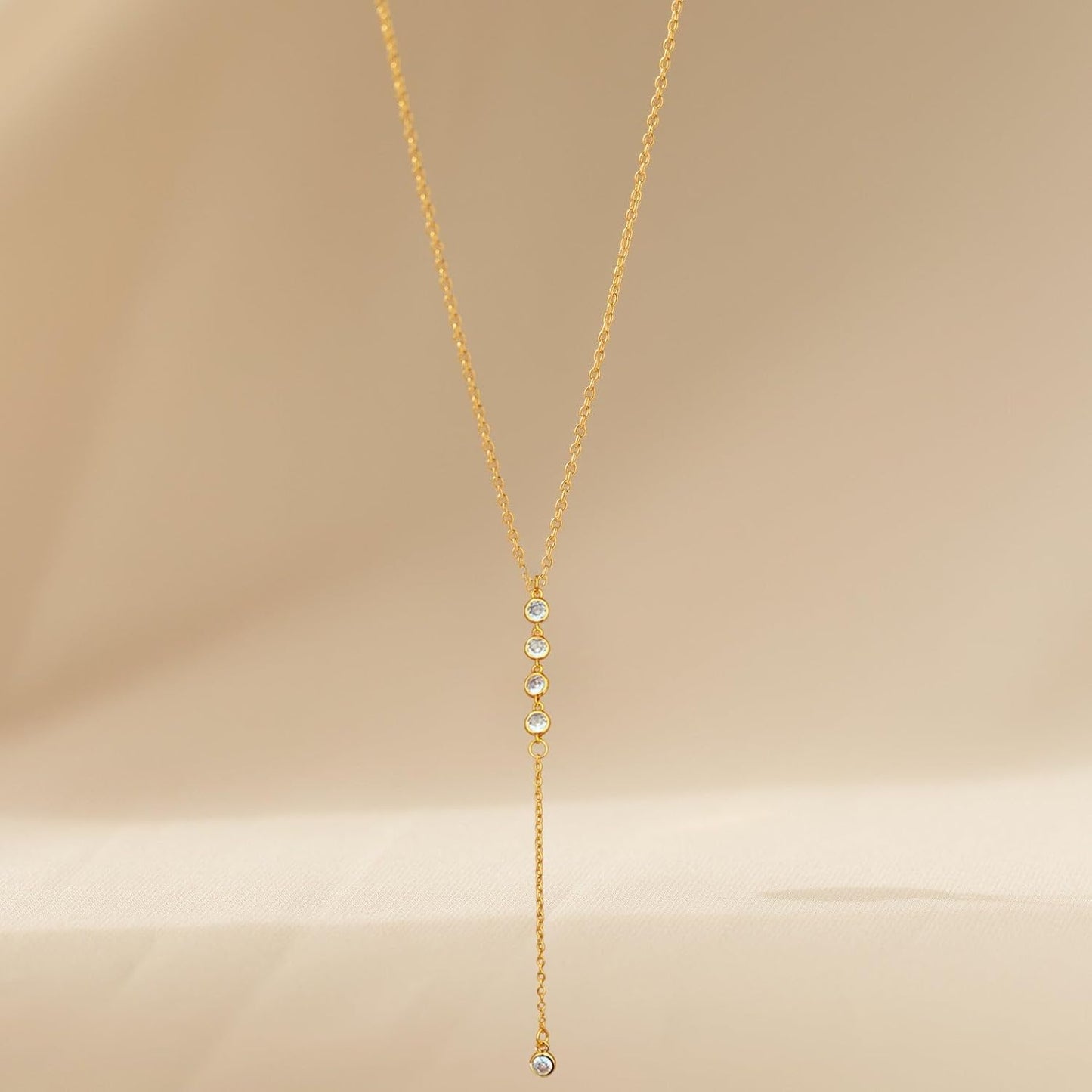 TITUTHIA Collares de oro para mujer, a la moda, delicado collar de...