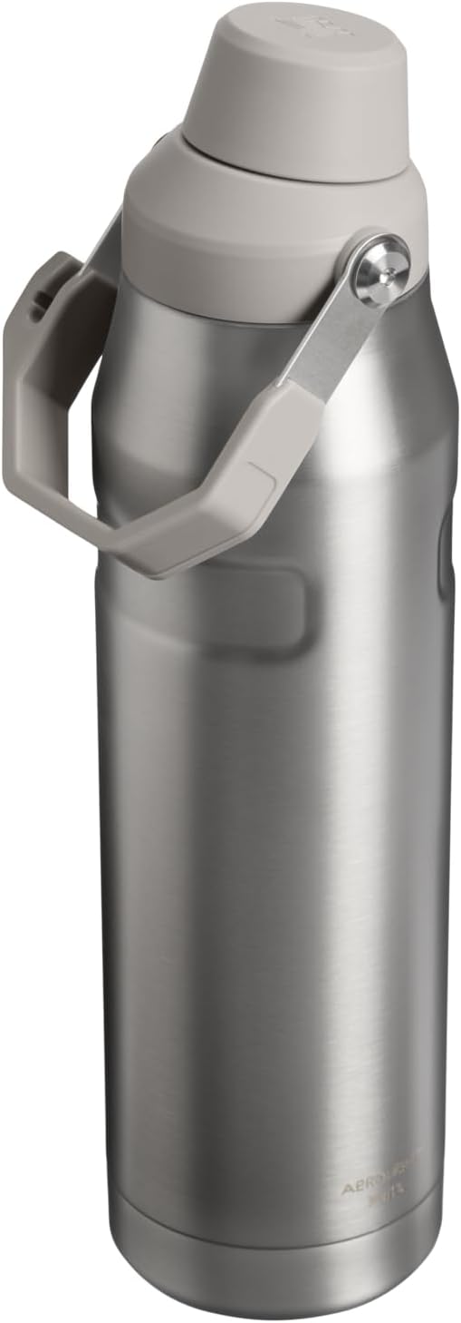 STANLEY IceFlow - Botella de agua de flujo rápido de 36 onzas, tapa...