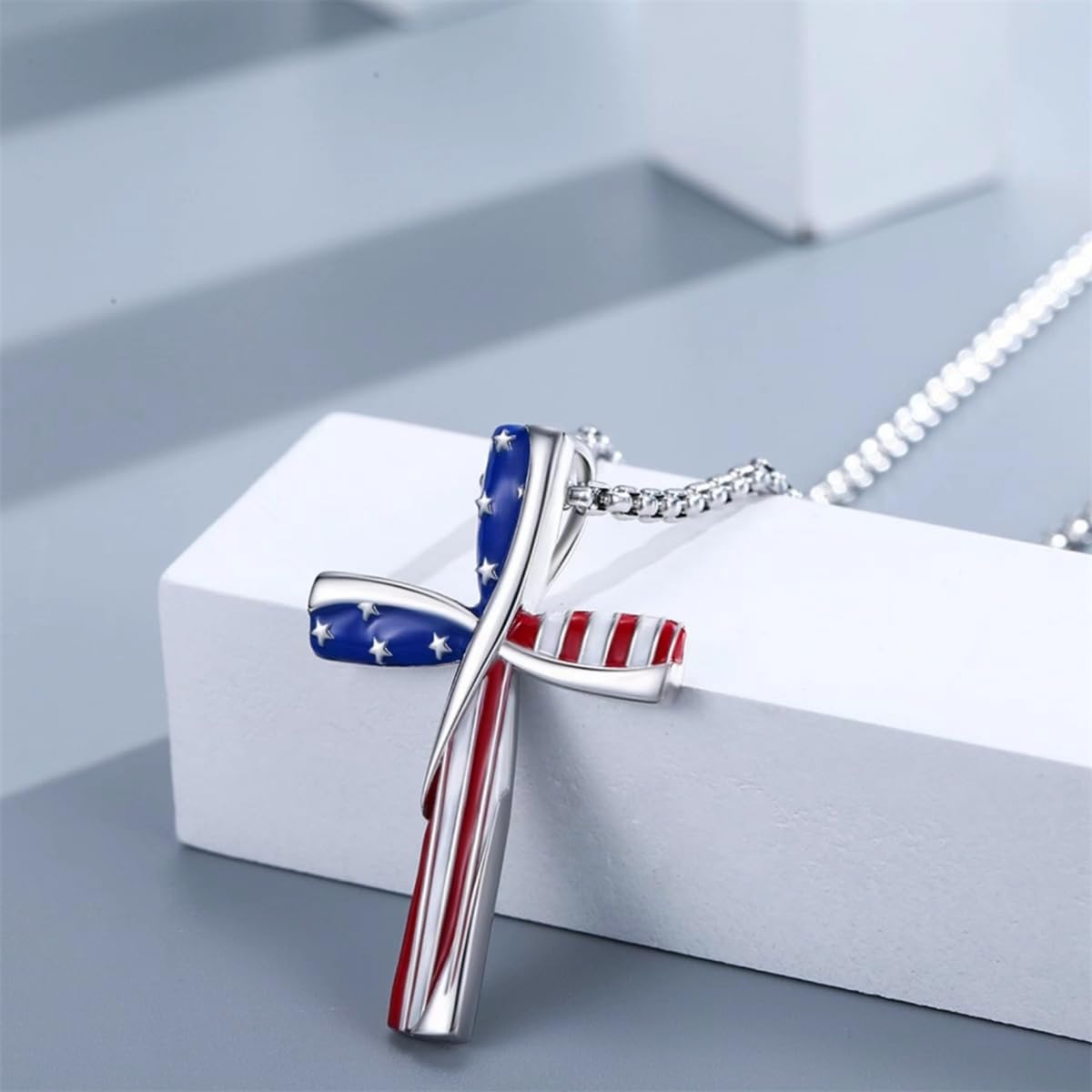 Hebelee Collar esmaltado con colgante de bandera de Estados Unidos...