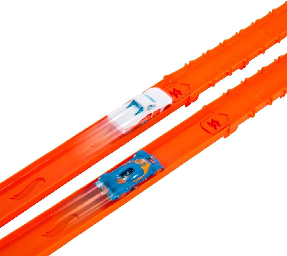 Hot Wheels Track Creator Deluxe Pack y 2 autos de juguete a escala...