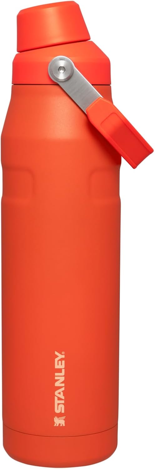 Stanley Botella IceFlow con tapa de flujo rápido | 36 OZ