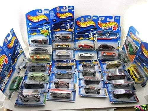 Lote mixto de 30 Hot Wheels Cars