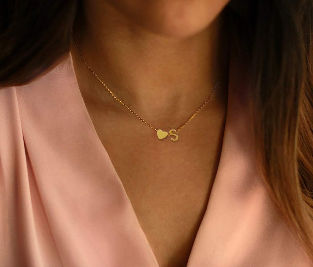 Glimmerst - Collar de Corazón con Inicial, Acero Inoxidable Chapado...