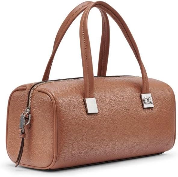 Calvin Klein Rue Barrel Satchel para mujer
