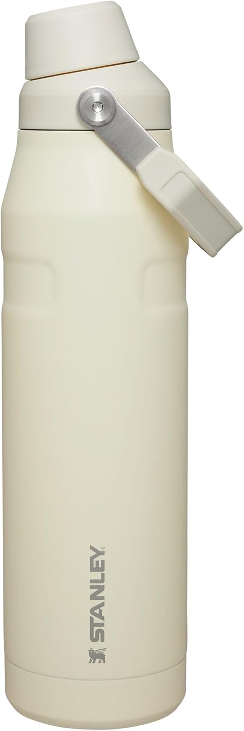 Stanley IceFlow - Botella de flujo rápido, 50 onzas, ceniza | Angle...