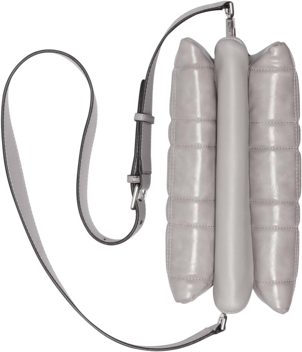Calvin Klein Cadena cruzada con triple compartimento para lluvia