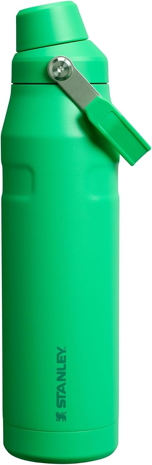 Stanley IceFlow - Botella de flujo rápido, 50 onzas, ceniza | Angle...