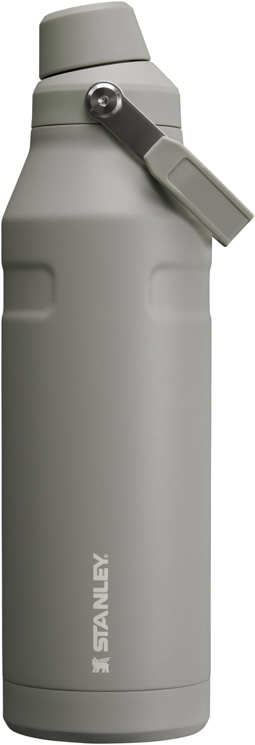 Stanley IceFlow - Botella de flujo rápido, 50 onzas, ceniza | Angle...