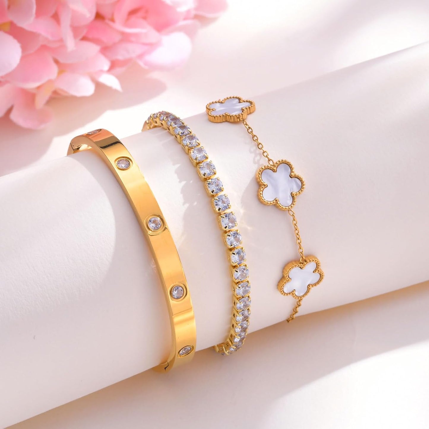 Pulseras florales apilables para mujer en oro - Juego de 3 pulseras...