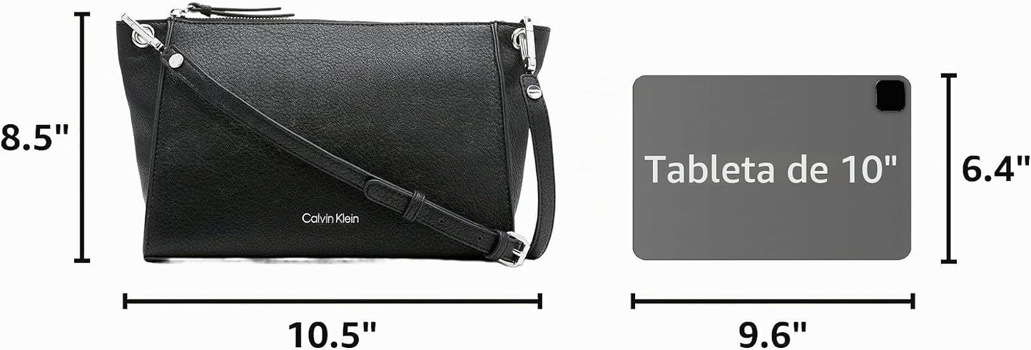 Calvin Klein Mochila Millie Novelty para mujer, Negro\/Plateado, Ta...
