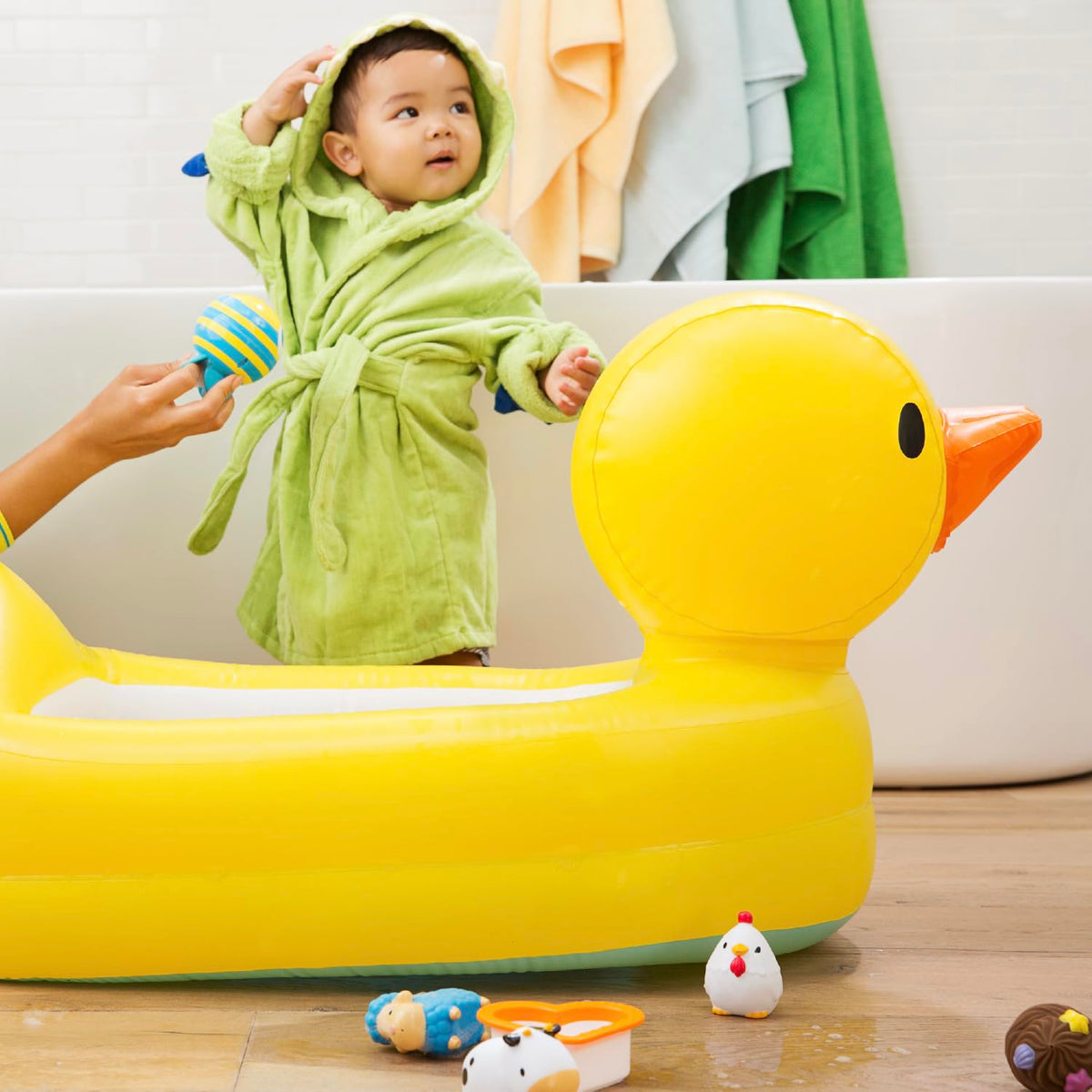 Pato Munchkin White inflable para bañera, Total 1, Duck