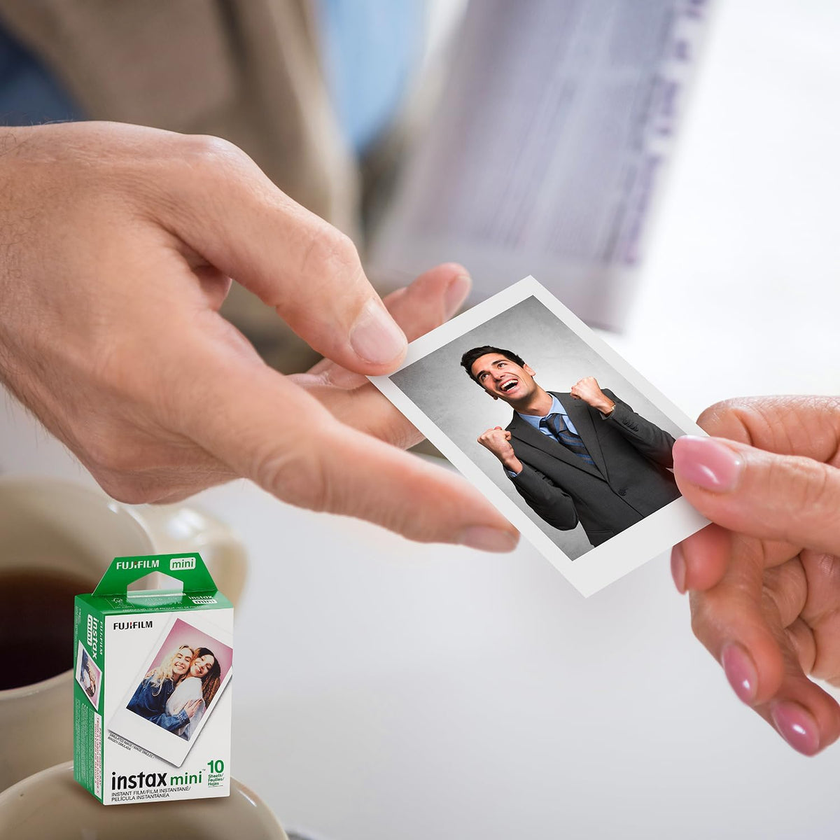 Fujifilm INSTAX Mini película instantánea (Blanco) para cámaras Fuj...