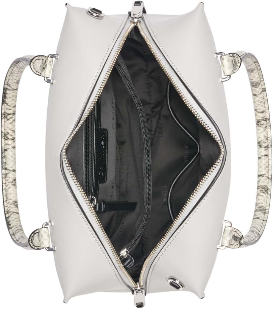 Calvin Klein Beecher Dome Satchel para mujer