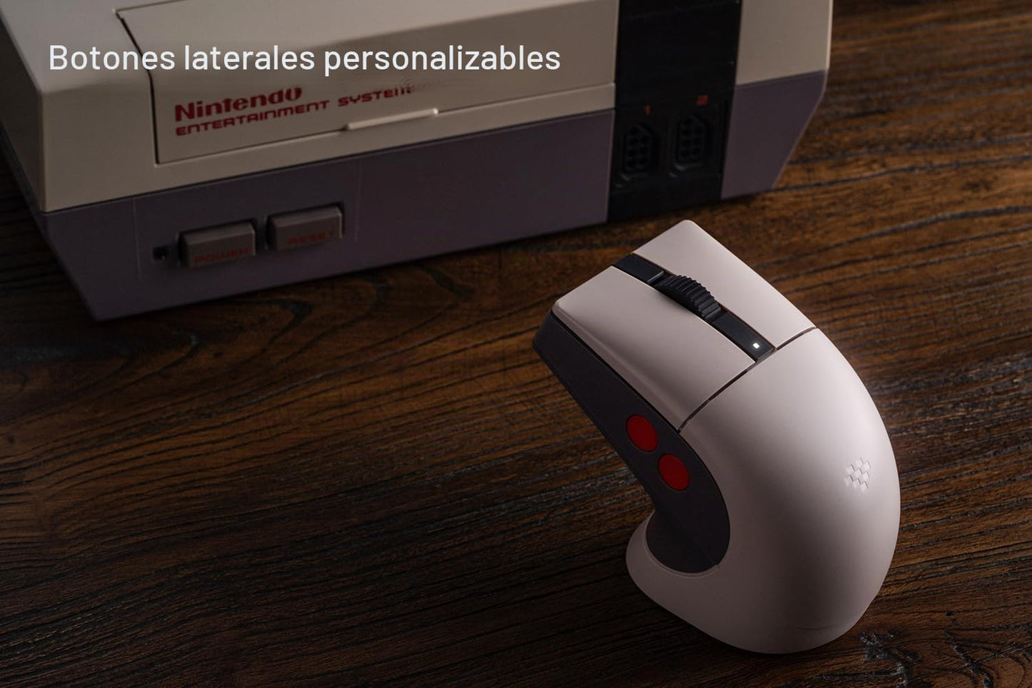 8Bitdo Ratón retro R8 con base de carga, sensor óptico PAW 3395 DPI...