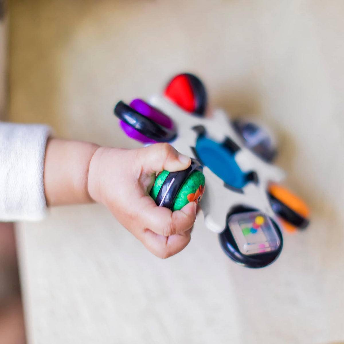 Baby Einstein Curiosity - Juguete sensorial para ansiedad y sonajer...
