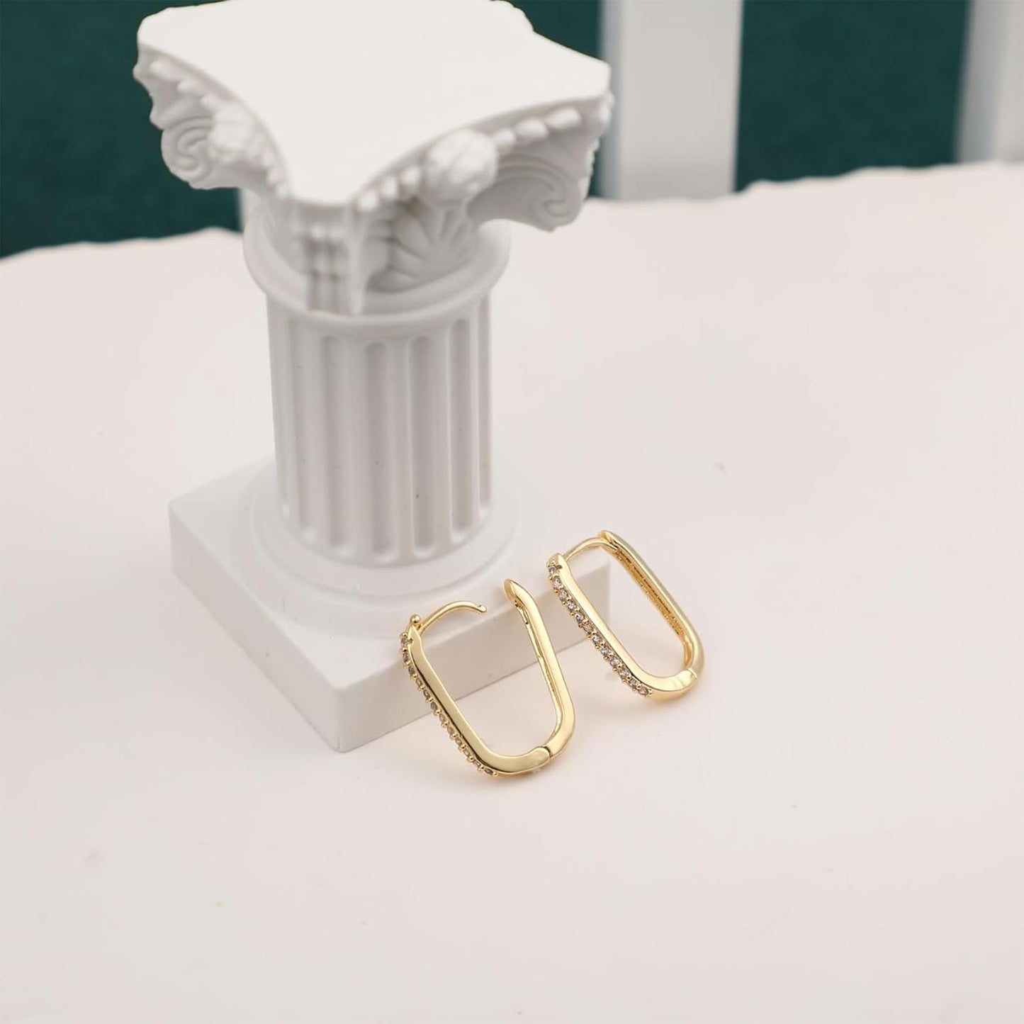 Amicon Pendientes de oro grueso para mujer, chapados en oro de 14 q...