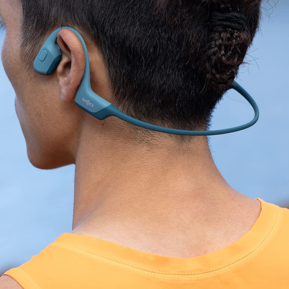 SHOKZ OpenRun Pro - Auriculares de conducción ósea, auriculares dep...