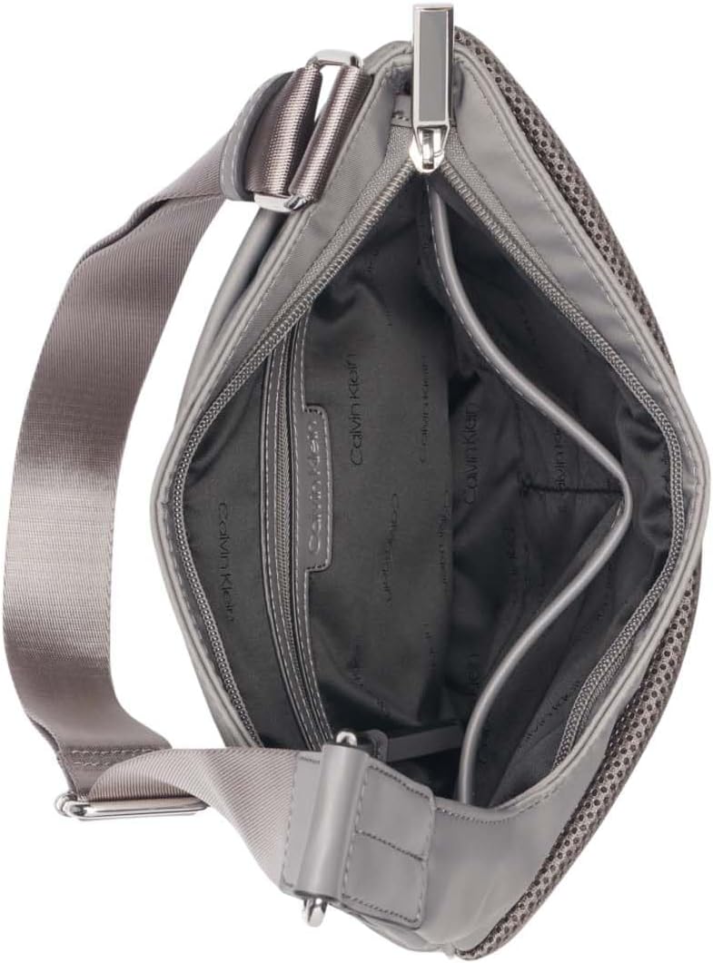Calvin Klein Bandolera organizativa Jessie con cremallera superior...