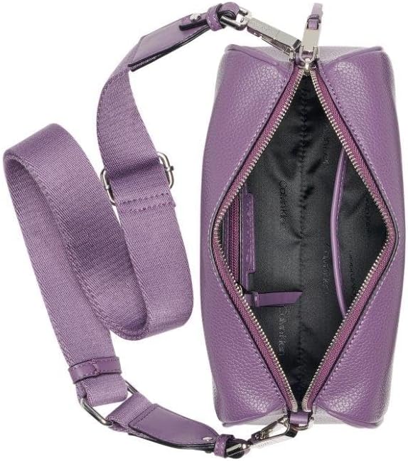 Calvin Klein Bandolera Rue Barrel para mujer
