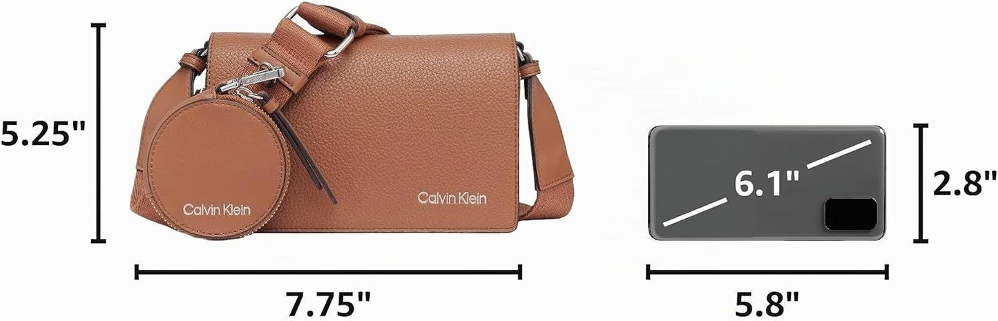 Calvin Klein Bolso bandolera Millie con triple compartimento para m...
