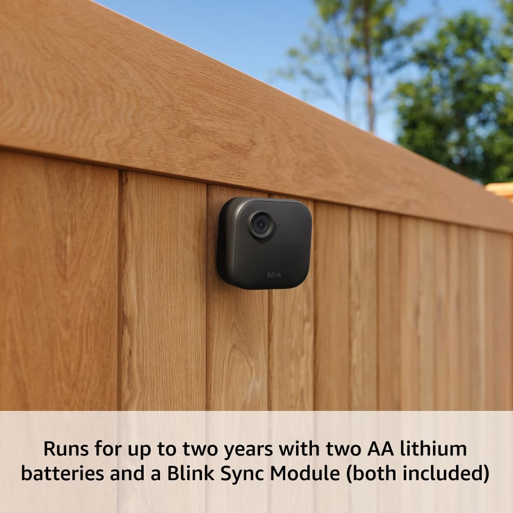 Blink Outdoor 4: Cámara de seguridad inteligente inalámbrica, dos a...