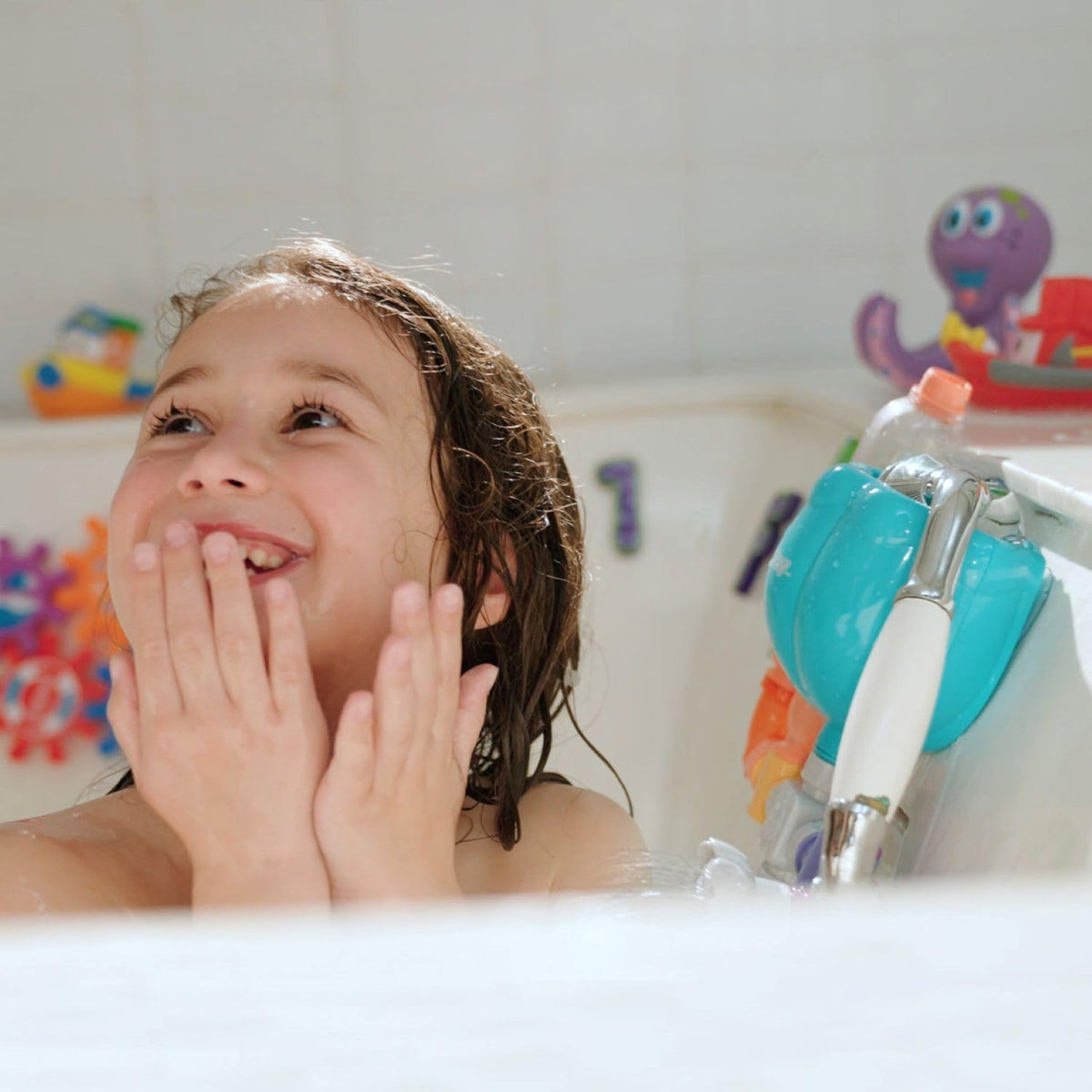 Nuby Wacky Waterworks Pipes - Juguete de baño para bebé con caracte...