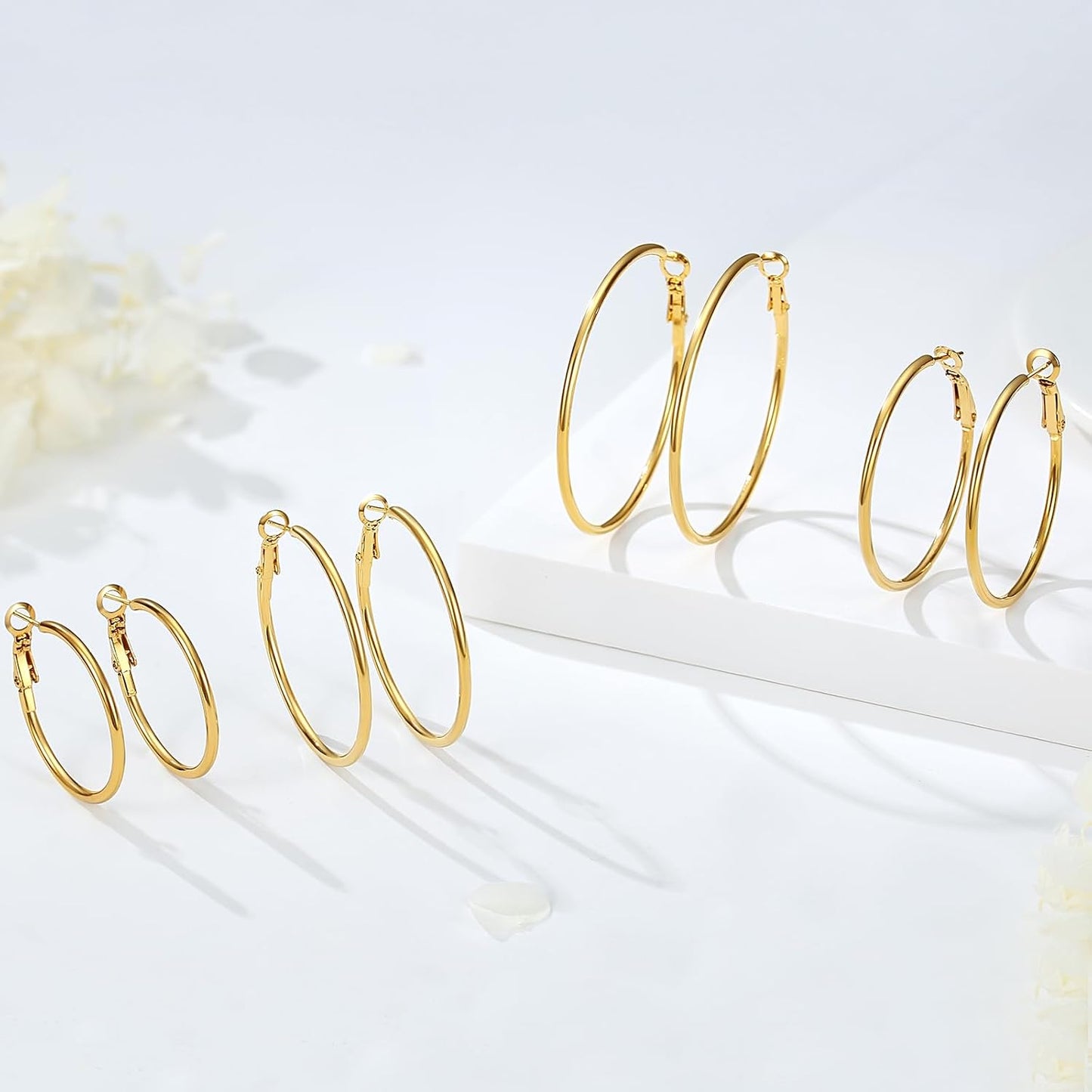 Juego de 4 pares de aretes de aro chapados en oro de 14 quilates pa...