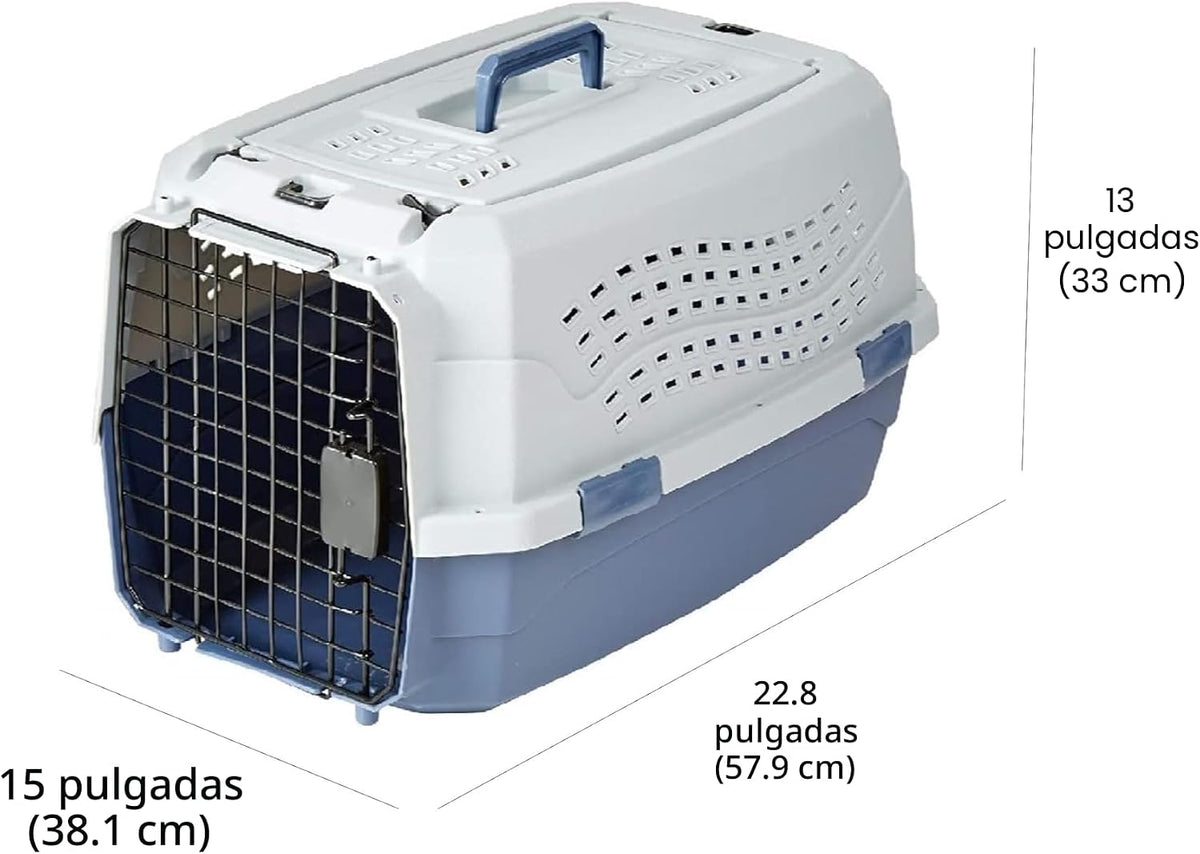 Amazon Basics Transportador de viaje duro para perros, gatos y masc...