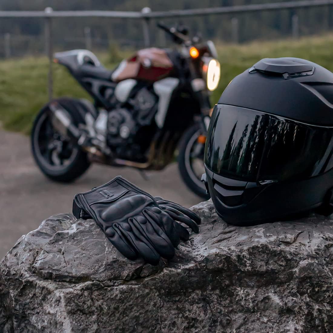 Harssidanzar Guantes de cuero de motocicleta para hombre pantalla t...
